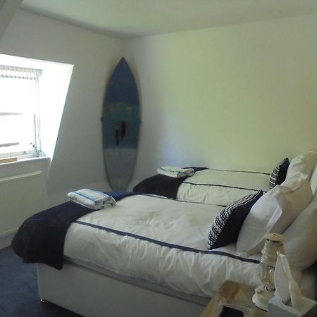 The Beach House Holiday Apartments Eastbourne Exteriör bild