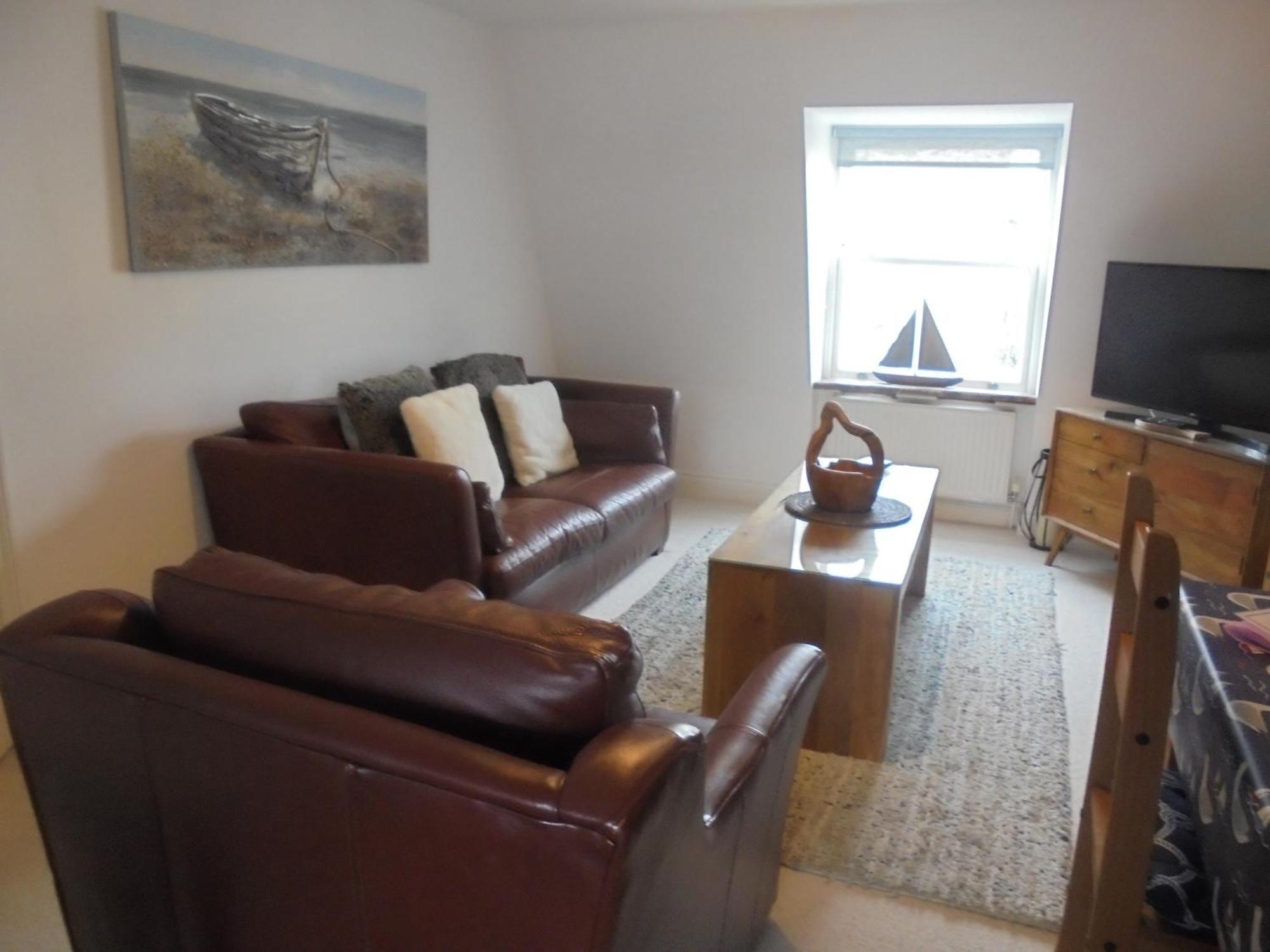 The Beach House Holiday Apartments Eastbourne Exteriör bild