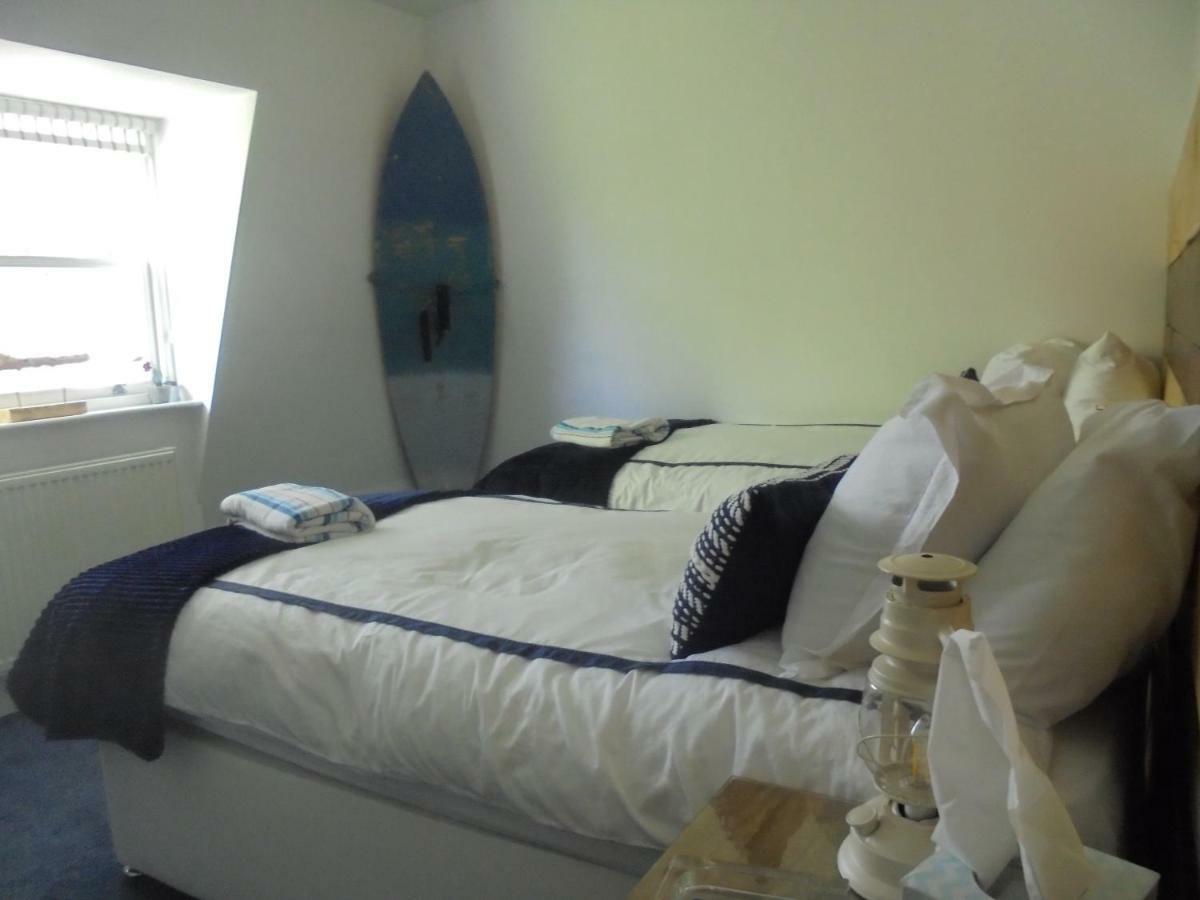 The Beach House Holiday Apartments Eastbourne Exteriör bild