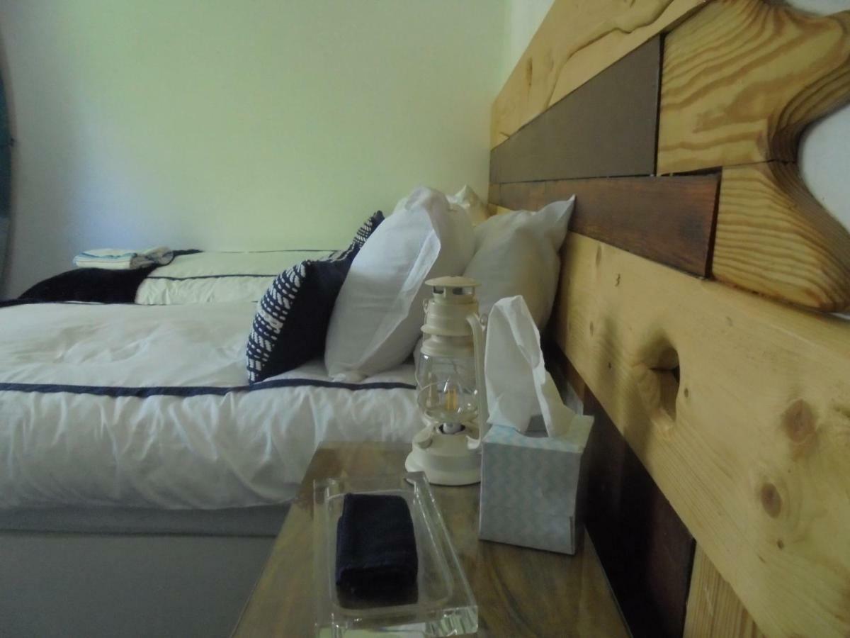 The Beach House Holiday Apartments Eastbourne Exteriör bild
